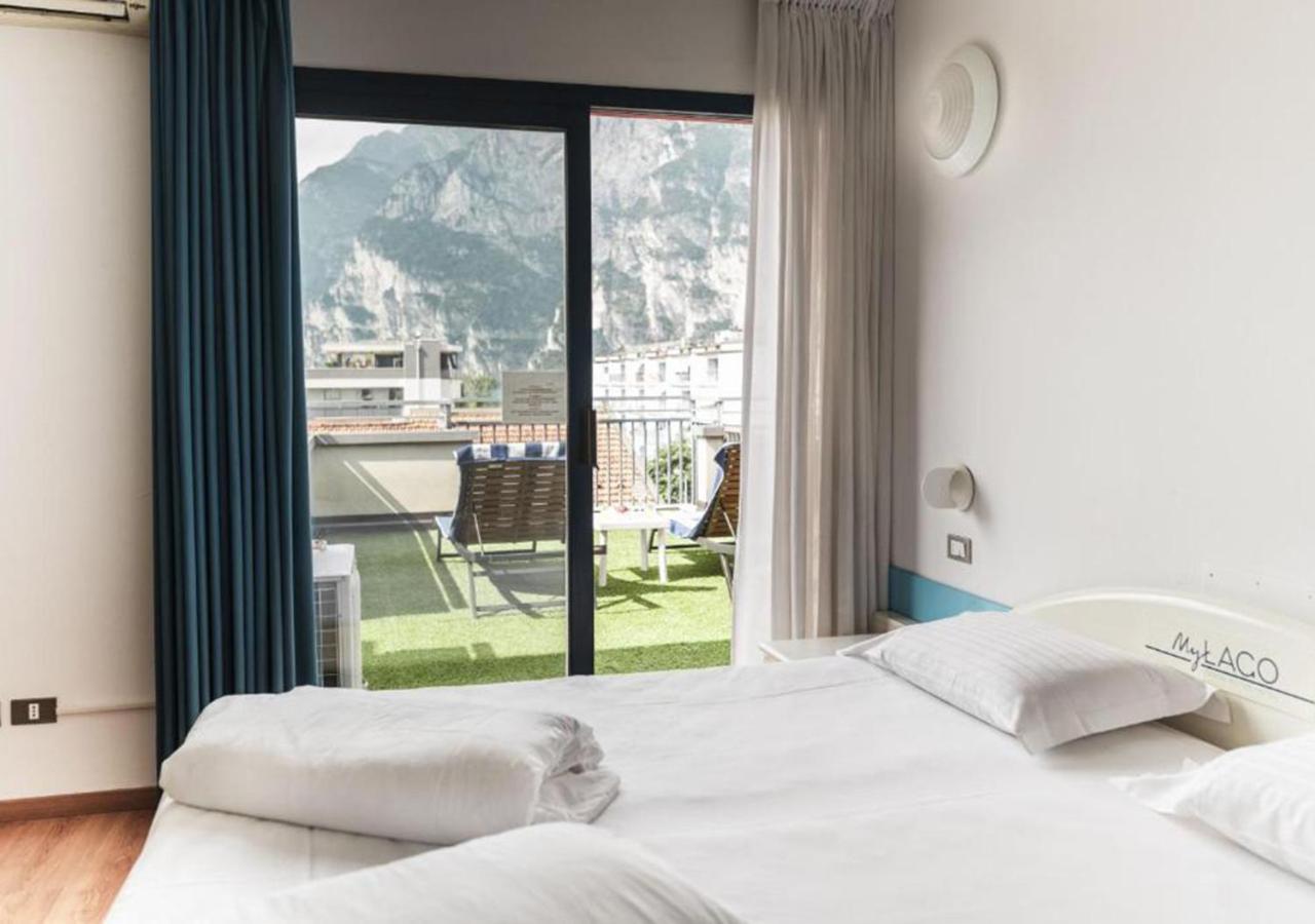 Hi Hotels Riva Del Garda Exterior photo