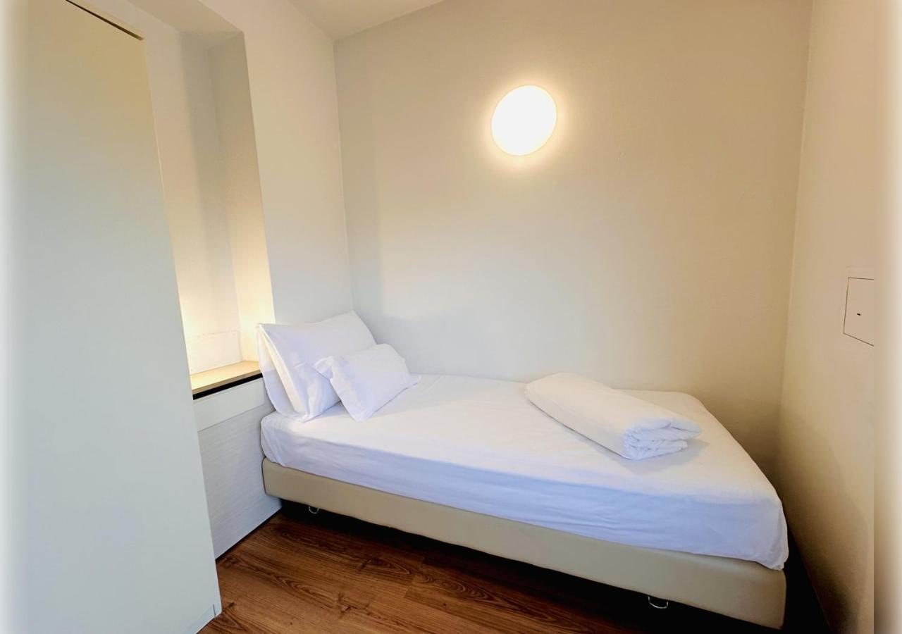 Hi Hotels Riva Del Garda Exterior photo
