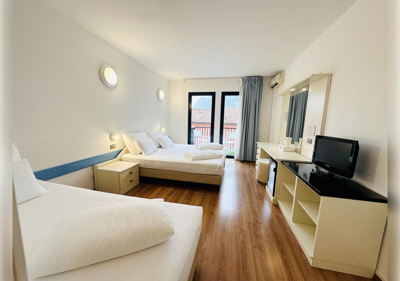 Hi Hotels Riva Del Garda Exterior photo