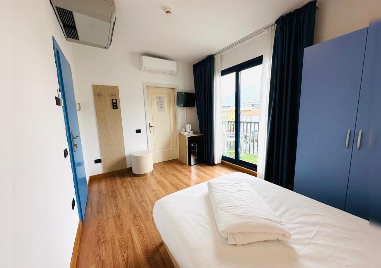 Hi Hotels Riva Del Garda Exterior photo