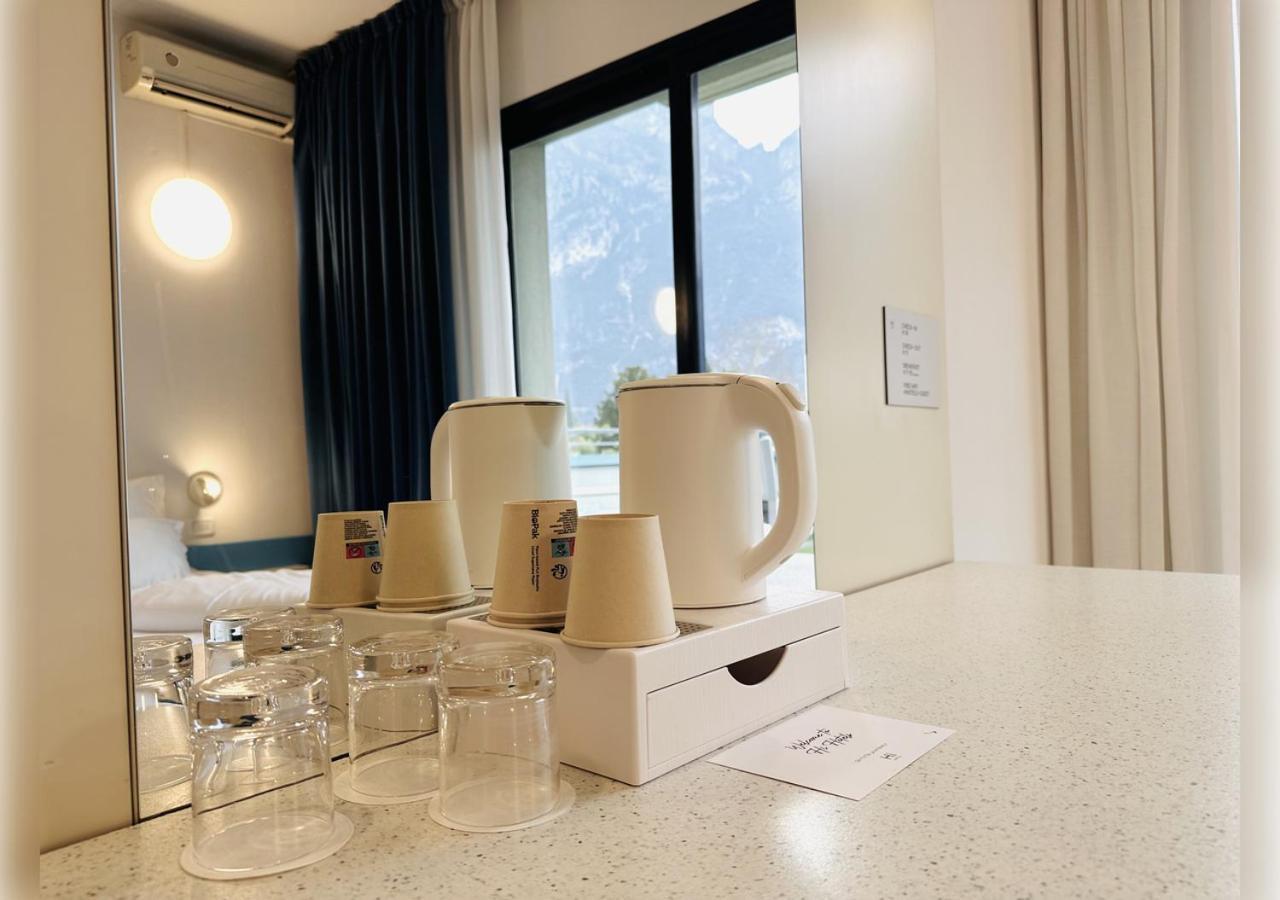 Hi Hotels Riva Del Garda Exterior photo