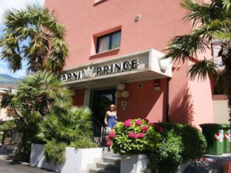 Hi Hotels Riva Del Garda Exterior photo